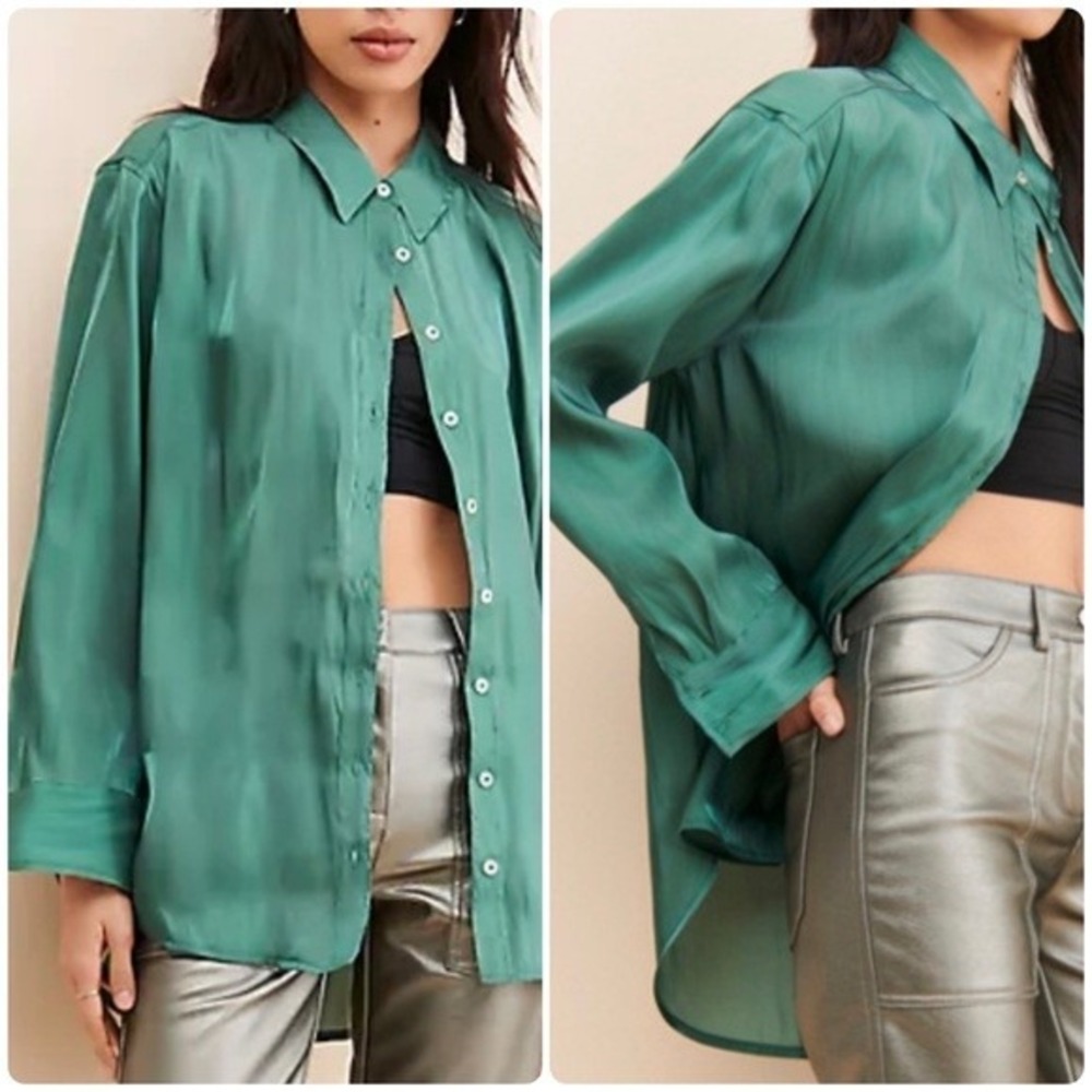 Anthropologie Shimmer Pleated Button Down Blouse Long Sleeve Sage Green‎ Large